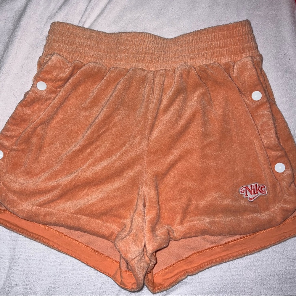 NIKE sportswear - Shorts